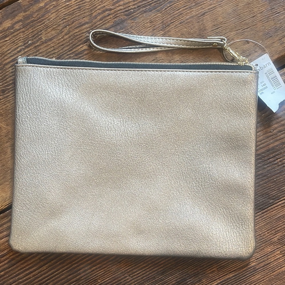 FAUX LEATHER ZIPPERED POUCH WRISTLET **NWT** - Picture 3 of 4